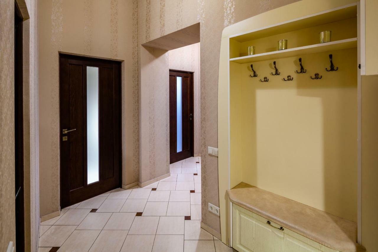 לבוב Alfa Apartments Kniazia Romana 11 מראה חיצוני תמונה