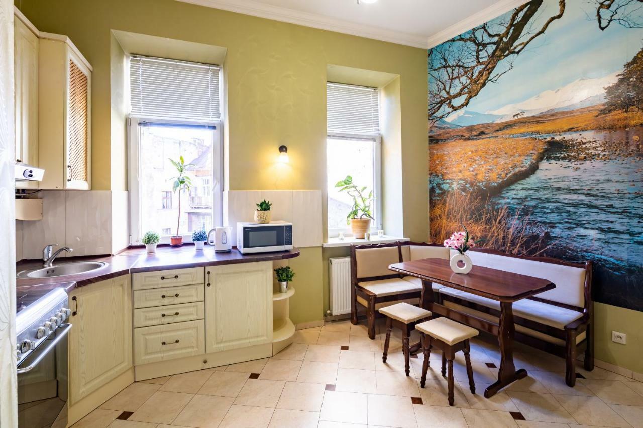 לבוב Alfa Apartments Kniazia Romana 11 מראה חיצוני תמונה